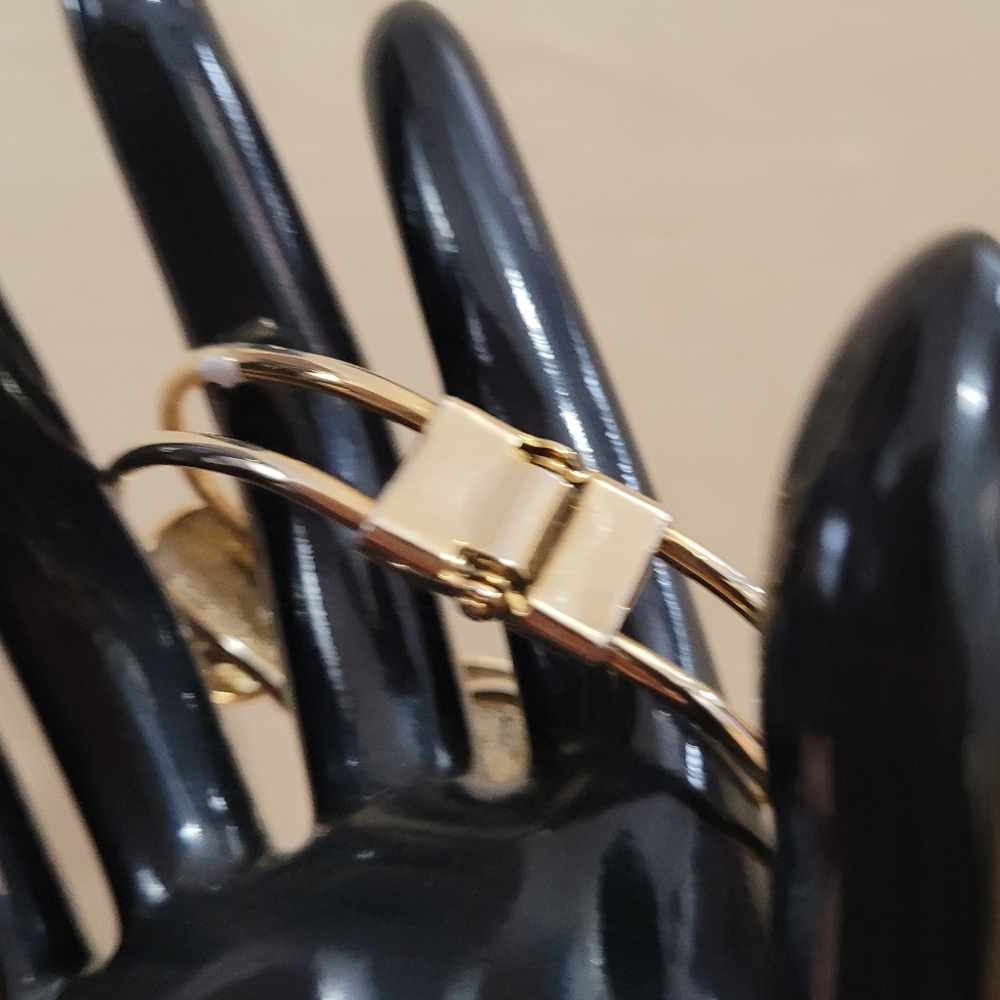 Coach bangle / NEW - Picture 3 of 8